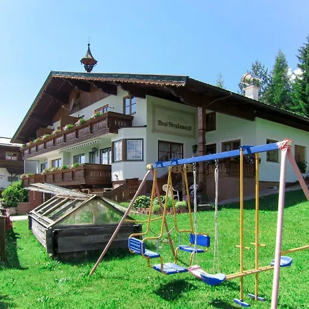 Bergkamerad By Interhome *