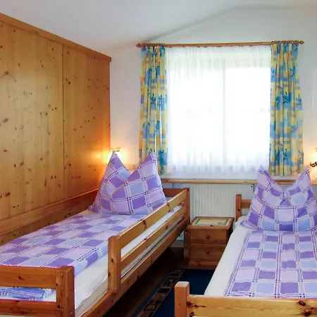 Bergkamerad By Interhome