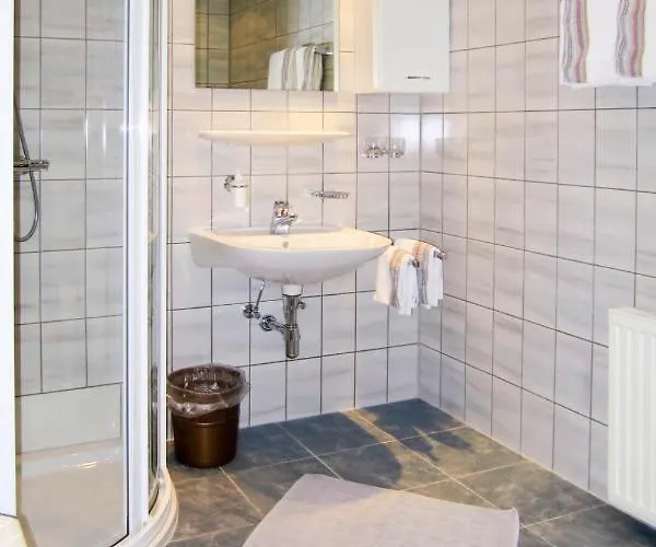 Bergkamerad By Interhome Apartamento