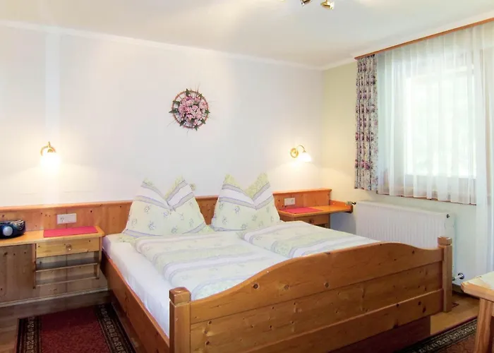 Bergkamerad By Interhome